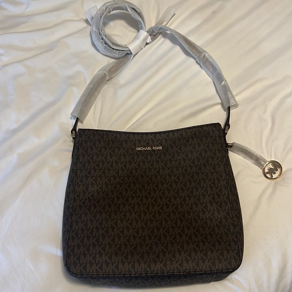 Jet Set Travel Large Logo Messenger Bag